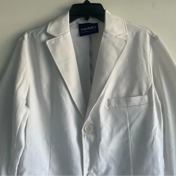 Medelita Men's White Professional Laennec Lab Coat 22386 - Picture 5 of 8